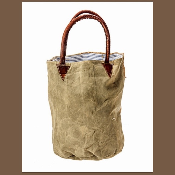 The Barrel Shack bag - Picture 4 of 7